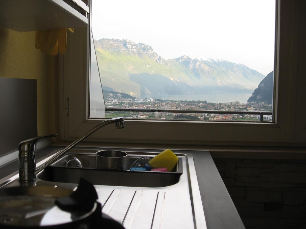 Garda View Guest House Тено Екстериор снимка